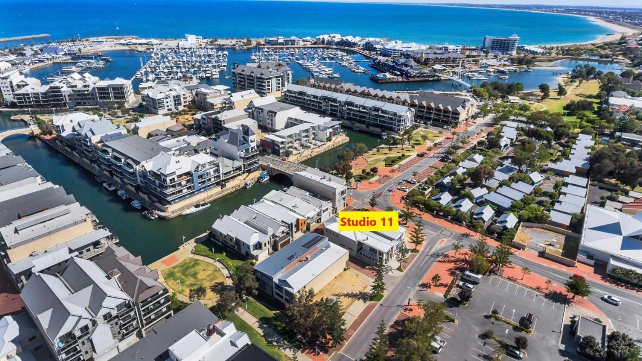 Studio 11 Mandurah Marina Екстериор снимка